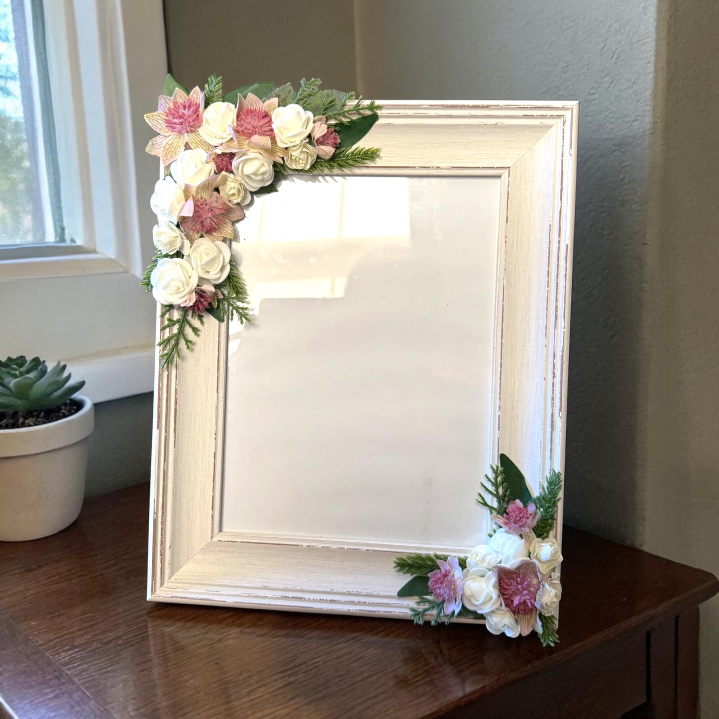 Artificial Flower Photo Frame 001