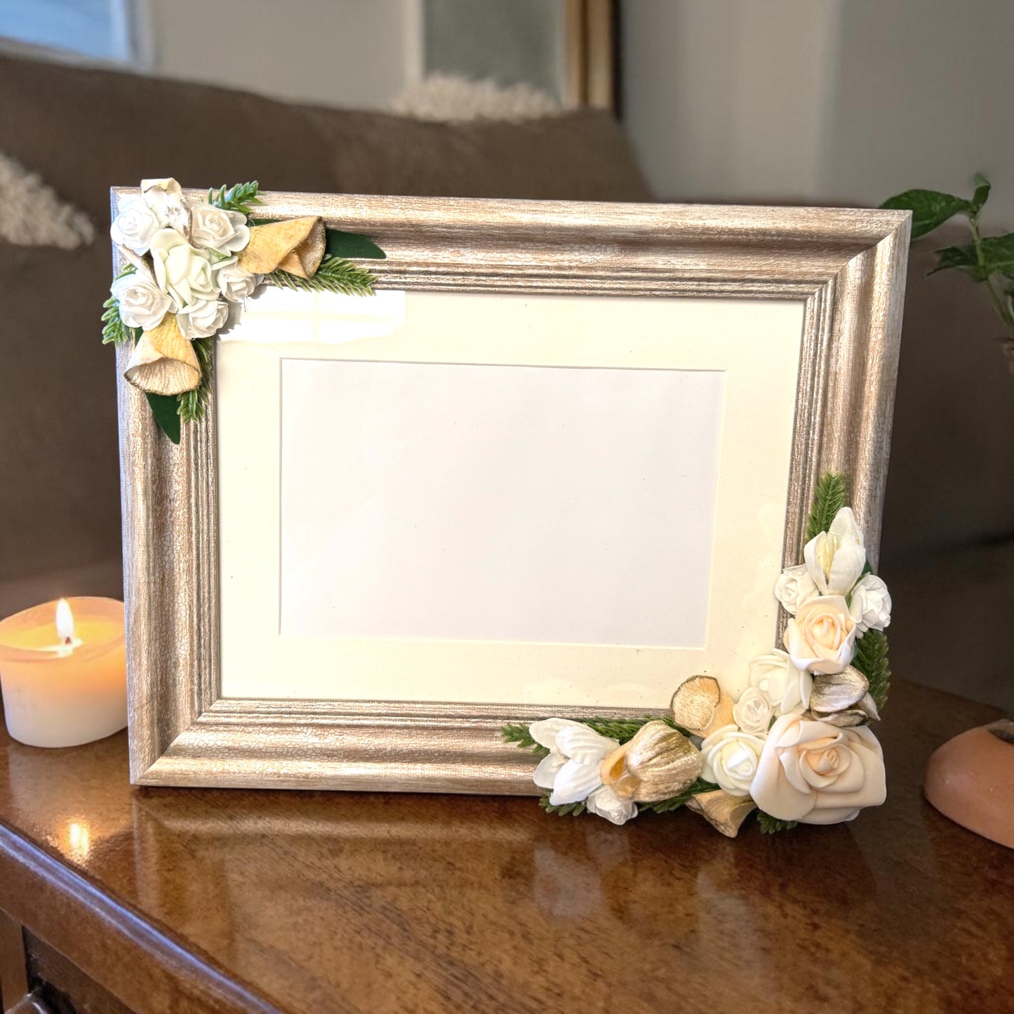 Artificial Flower Photo Frame 002