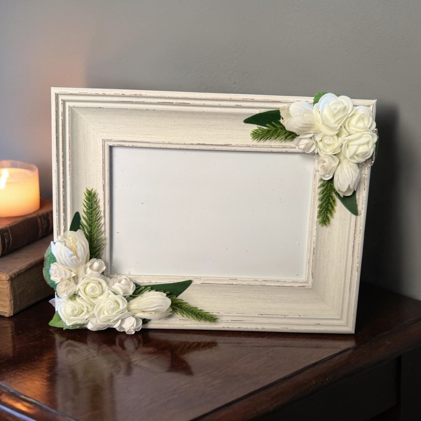 Artificial Flower Photo Frame 011