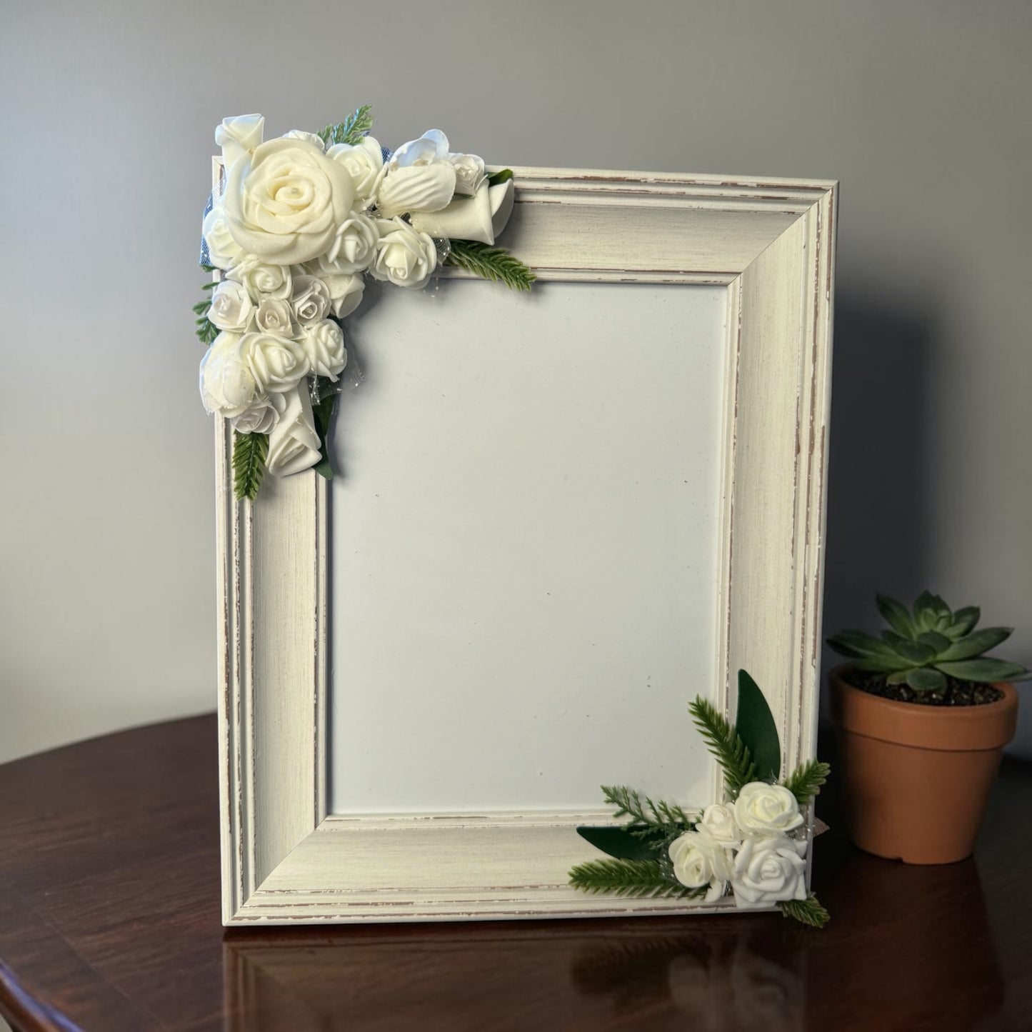 Artificial Flower Photo Frame 016