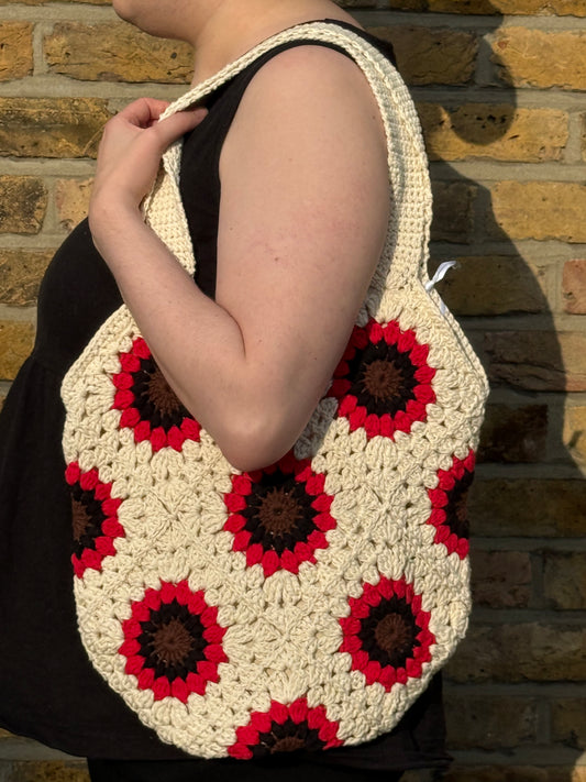 Crochet Tote Bag - Red Sunburst