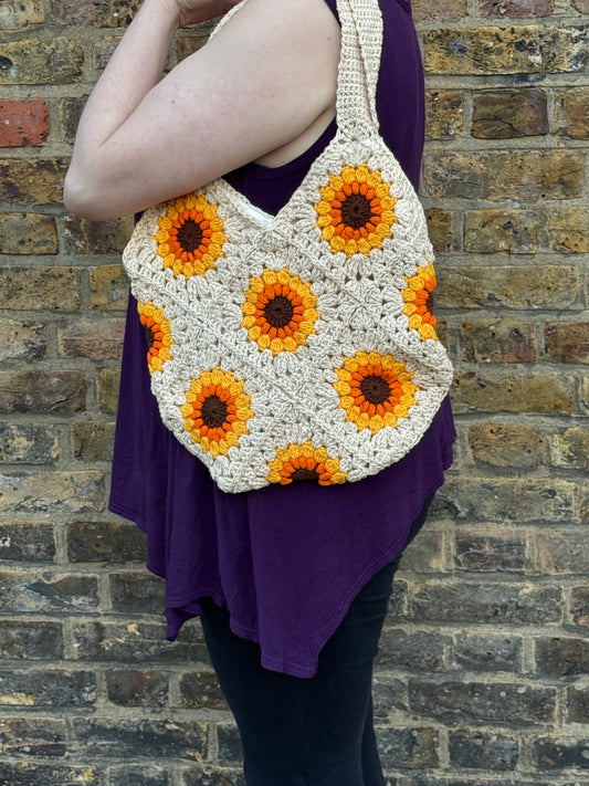 Crochet Tote Bag - Sunflower Sunburst