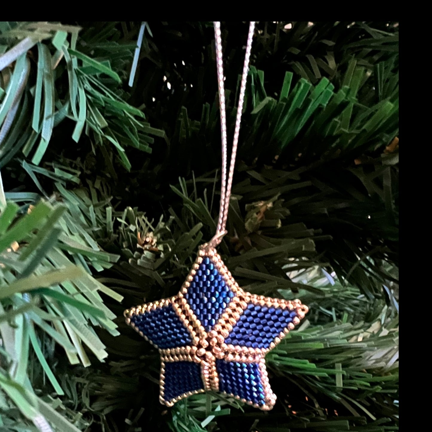 Beaded Christmas Tree Stars