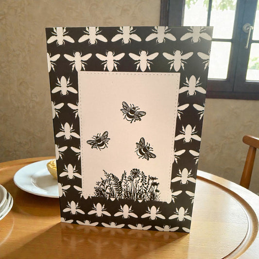Black and White Bee Card - 5x7in