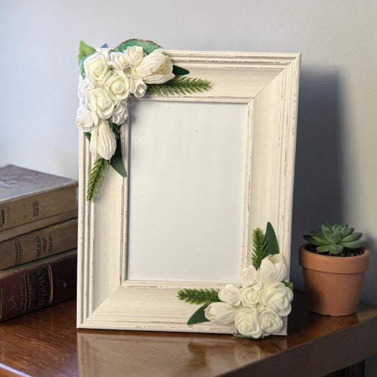 Artificial Flower Photo Frame 011